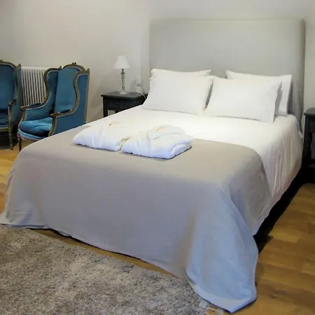 Nocleg ze śniadaniem Maison Saint-pe 4*