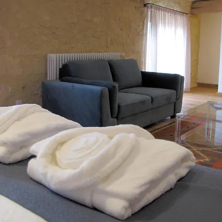 Nocleg ze śniadaniem Maison Saint-pe 4*