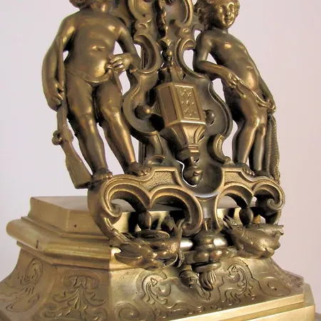 Maison Saint-pe Nocleg ze śniadaniem 4*