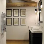 Bed & Breakfast Maison Saint-pe 4*
